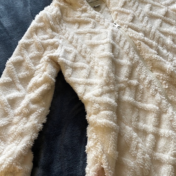 Fleece Cozy Jacket Hoodie Teddy Fur Cream Quilted Winter Zip-Up Sweater Furry, L - Picture 6 of 7
